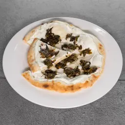 سبانخ ولبنة
